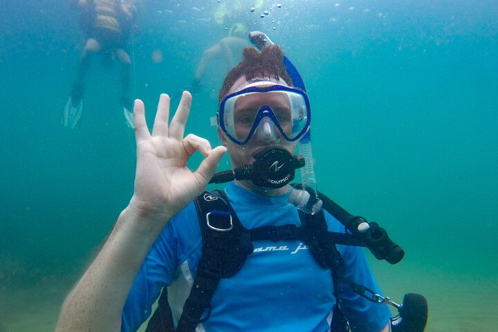 Guided Shore Diving Tour - Photo 1 of 10